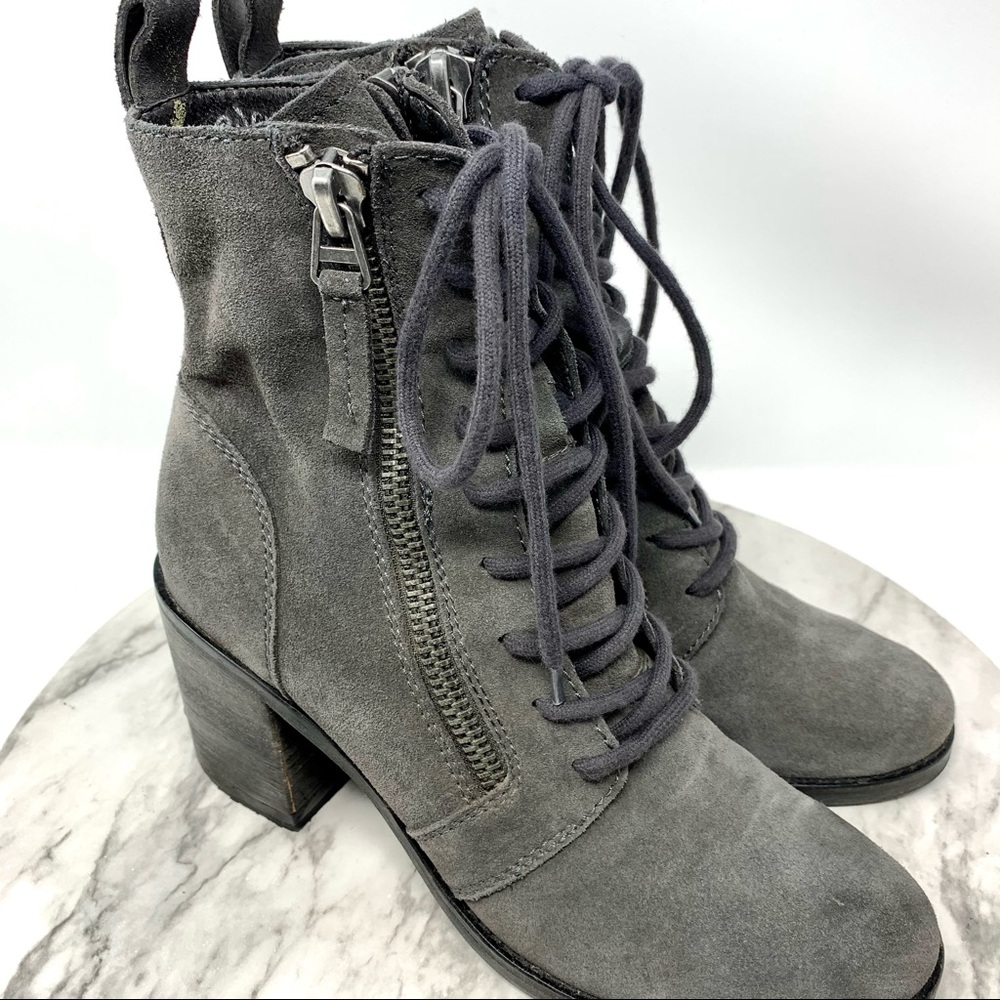 Dolce Vita Lela Lace Up Suede Combat Boots 8.5 Moto Bohemian Edgy Chunky Classic - Picture 16 of 16